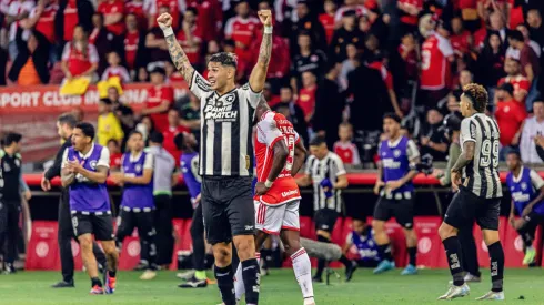 Depois da vitória frente ao Internacional, o Botafogo precisa de apenas um ponto para fazer a festa no Brasileirão.
