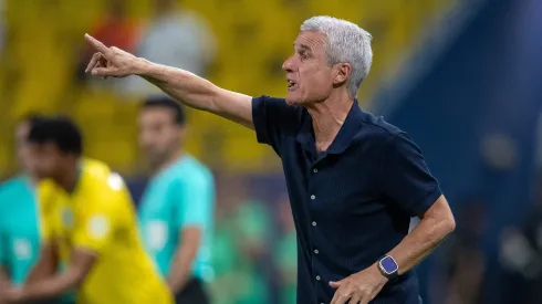 Luís Castro está sem livre no mercado. Foto: Imago