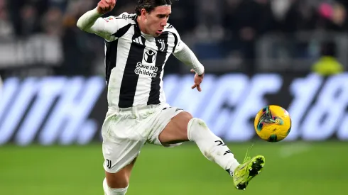 Dusan Vlahovic em ação pela Juventus. Foto: Valerio Pennicino/Getty Images