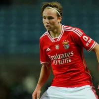 Apontado à saída, Andreas Schjelderup muda a sina e fica no Benfica