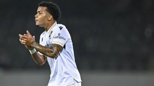 Kaio César deixa o Vitória SC. Foto: Octavio Passos/Getty Images