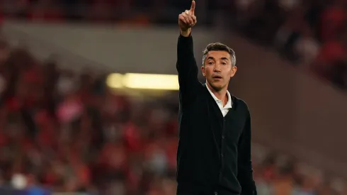 Bruno Lage em ação pelo Benfica. Foto: Getty Images