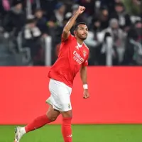 Benfica reage, supera Juventus em Turim e garante vaga nos playoffs da Champions League