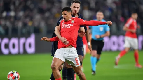Alexander Bah, jogador do Benfica, está lesionado. Foto: Getty Images