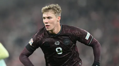 Rasmus Hojlund, avançado da Dinamarca. Foto: Getty Images