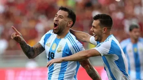 Nicolas Otamendi durante o Apuramento Sul-Americano ao Mundial-2026 pela Argentina. Foto: Getty Images