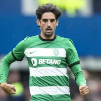 Francisco Trincão, extremo do Sporting, ficou sem opção de recompra do Barcelona, diz imprensa nacional