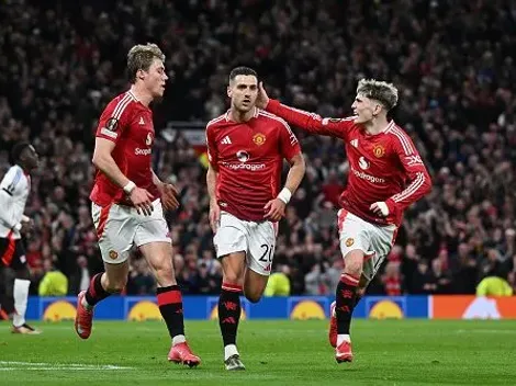 Manchester United opera reviravolta louca sobre o Lyon e avança às "meias"