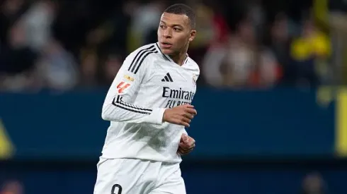 Kylian Mbappé deverá estar à disposição do Real Madrid. Foto: Getty Images