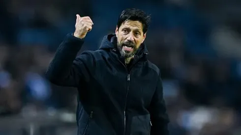 Vítor Bruno encontra-se livre no mercado desde a saída do FC Porto. Foto: Getty Images