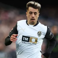 Valencia define condição para comprar médio emprestado pelo FC Porto desde janeiro