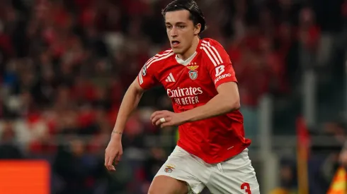 Álvaro Carreras, por estratégias, viu o quinto amarelo frente ao AFS e estará disponível para o jogo com o Sporting Gualter Fatia/Getty Images)