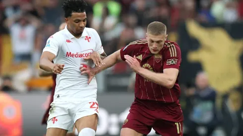Roma vence a Fiorentina por 1-0 e iguala a rival Lazio no quarto lugar da Serie A e em zona Champions Paolo Bruno/Getty Images)