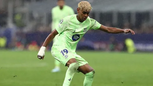 Lamine Yamal, do Barcelona, durante a Champions League. Foto: Getty Images