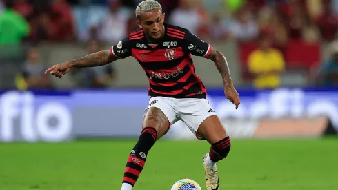 Wesley, do Flamengo, é alvo do Manchester City. Foto: Buda Mendes/Getty Images.