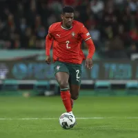 Benfica ganha concorrência do Manchester United de Ruben Amorim na disputa para contratar Nélson Semedo