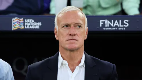 Didier Deschamps durante o Espanha x França. Foto: Getty