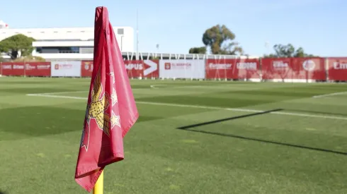 Benfica empata com Lusitano de Évora em jogo-treino. Foto: SL Benfica