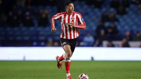 Jobe Bellingham assinou contrato válido com o Borussia Dortmund para as próximas cinco épocas.