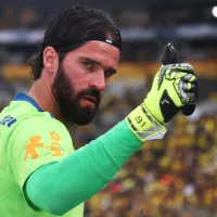 Alisson ataca crise política na CBF após Brasil x Paraguai e elogia Ancelotti: “Traz alegria, blindagem e segurança”