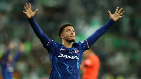 Jadon Sancho esteve emprestado ao Chelsea e José Mourinho quere-o no Fenerbahçe. Foto: Richard Heathcote/Getty Images