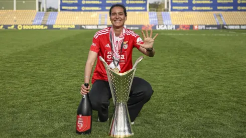 Cinco épocas completas e cinco títulos nacionais seguidos para Filipa Patão, na equipa de futebol feminino encarnada. Foto: SL Benfica