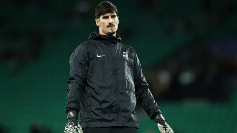 Vladan Kovacevic chegou ao Sporting no defeso de 2023/24 para substituir Ádan, mas não convenceu e acabou por ser cedido ao Legia Varsóvia na última temporada.