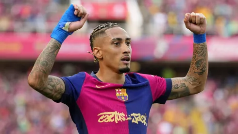 Raphinha feliz por não estar no Mundial de Clubes. Foto: Alex Caparros/Getty Images