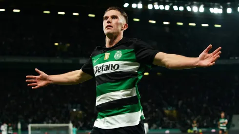 Viktor Gyokeres está em guerra com o Sporting, no entanto, ainda não se viu nenhum clube disposto a pagar os €80 milhões que os leões exigem.