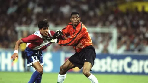 Peter Rufai ao serviço da seleção da Nigéria. Foto: Stu Forster /Allsport