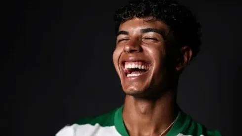 João Simões renovou pelo Sporting. Foto: conta oficial no X do Sporting CP