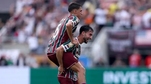 Matheus Martinelli felicitado pelo grande golo inaugural frente ao Al-Hilal. Foto: Megan Briggs/Getty Images