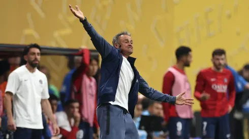 Luis Enrique durante a partida do PSG com o Bayern. Foto: Buda Mendes/Getty Images