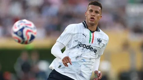 Nelson Deossa em ação pelo Monterrey. Foto: Getty Images