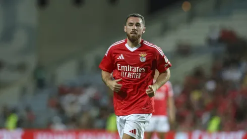 Orkun Kokçu diz adeus ao Benfica para representar o Besiktas depois da famosa e acalorada discussão com Bruno Lage no jogo com o Auckland City, no Mundial de Clubes.