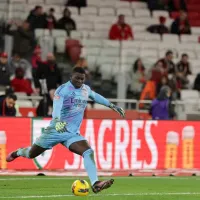 Mudança na baliza do Benfica? Trubin pode sair para Samuel Soares ser titular, segundo jornal
