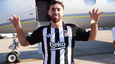 Orkun Kokçu troca Benfica por Besiktas. Foto: Getty Images