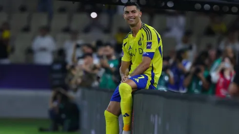 Cristiano Ronaldo é o futebolista mais bem pago no planeta, auferindo algo como 550 mil euros por dia após ter assinado novo contrato com os sauditas do Al Nassr.