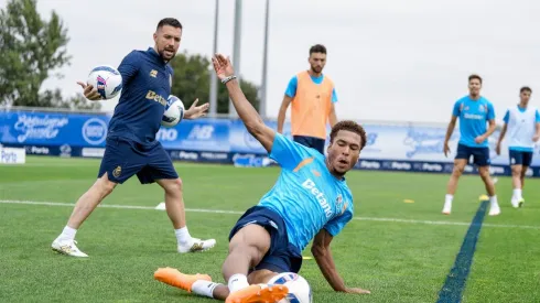 Francesco farioli orienta um intenso treino do FC Porto. Foto: site oficial do FC Porto