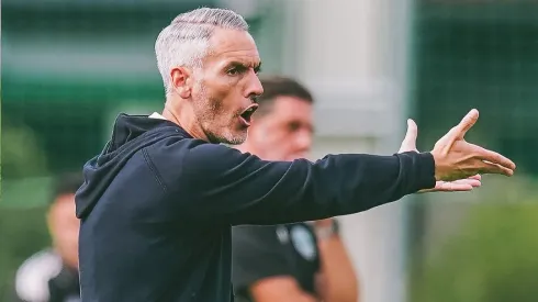 Carlos Vicens, técnico espanhol do SC Braga, de 42 anos, foi contratado esta temporada para render Carlos Carvalhal no comando dos 'guerreiros'.