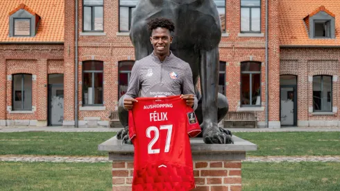 Félix Correia apresentado como jogador do Lille. Foto: conta oficial no X do Lille