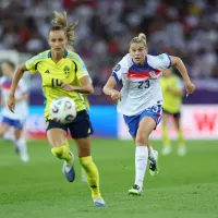 Inglaterra, campeã em título, sofreu muito para superar a Suécia e atingir as meias-finais do Europeu Feminino