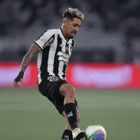 Kauê Rodrigues, médio do Botafogo, vai assinar por cinco épocas com o FC Porto