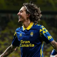 Fábio Silva, avançado português ligado ao Wolverhampton, está na lista de compras da Roma, da Serie A