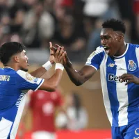 William Gomes em evidência na vitória do FC Porto sobre o Twente por 2-1