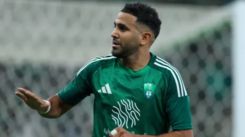 Riyad Mahrez, craque argelino que brilhou no Manchester City, tem uma opinião diametralmente oposta à de Cristiano Ronaldo.