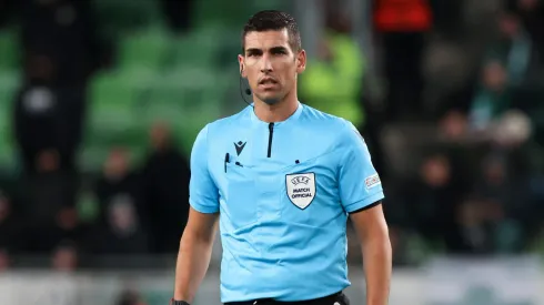 Fábio Veríssimo apita Sporting x Benfica da Supertaça. Foto: Getty Images