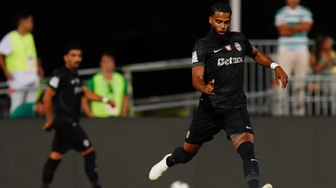 St. Juste em ação pelo Sporting. Foto: Getty Images