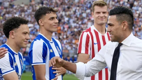 Radamel Falcao visita o FC Porto. Foto: FC Porto