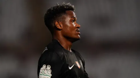 Geny Catamo, médio-ala do Sporting, é apontado como possível reforço do Fenerbahçe, comandado por José Mourinho.